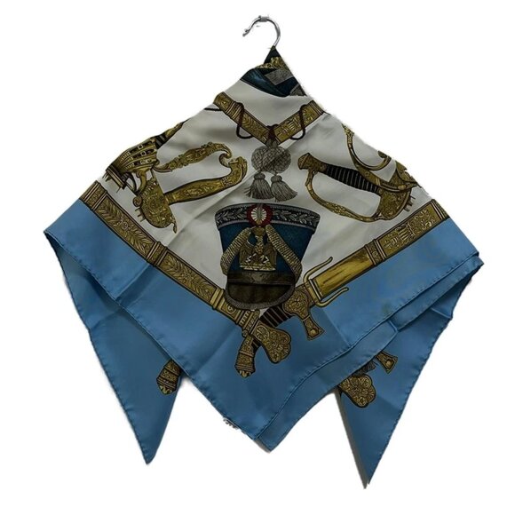 HERMES Carre 90 - Light Blue Cream Multi Scarf  153-041725 - Picture 2 of 6